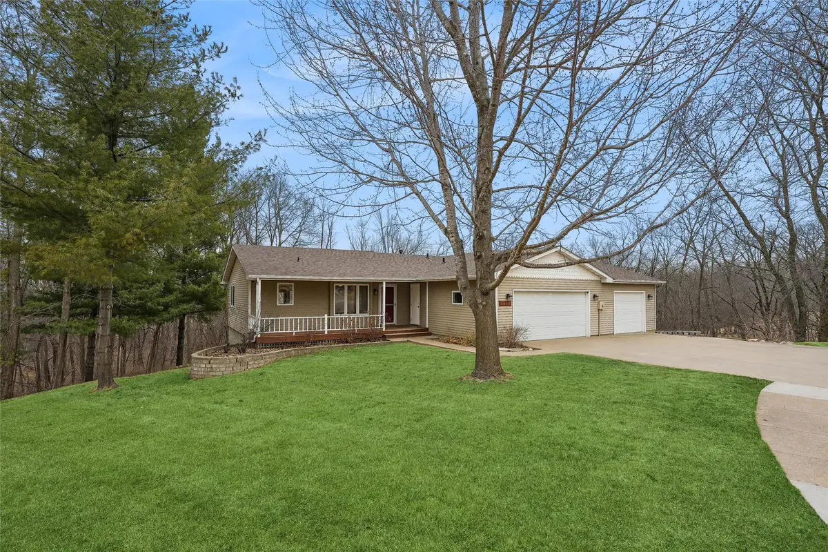 1419 Sunrise Drive, Knoxville, IA 50138 - #1