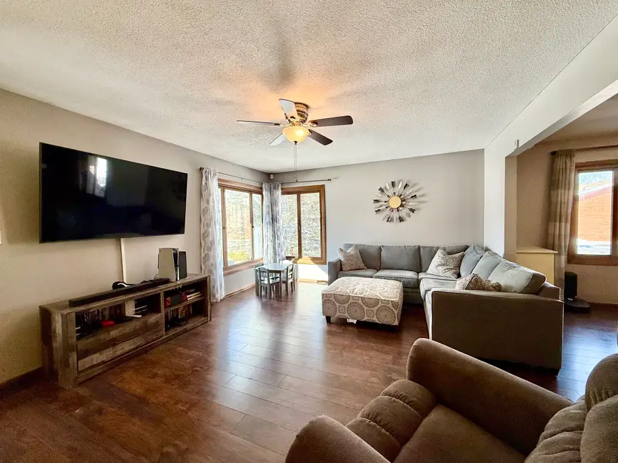 623 W Green Street, Winterset, IA 50273 - #2