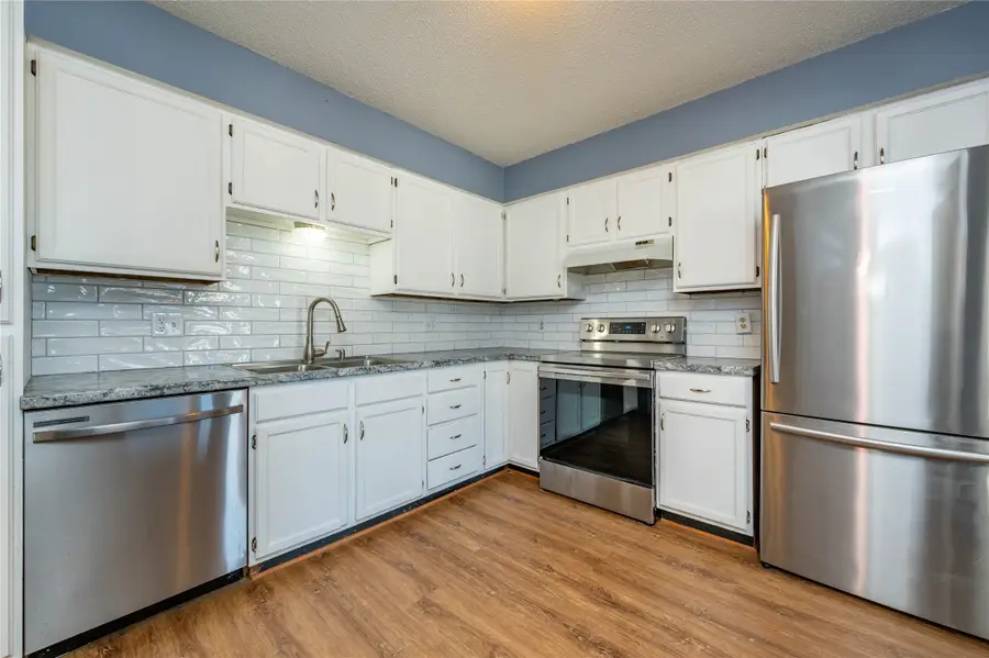 4857 Woodland Avenue #5, West Des Moines, IA 50266 - #2