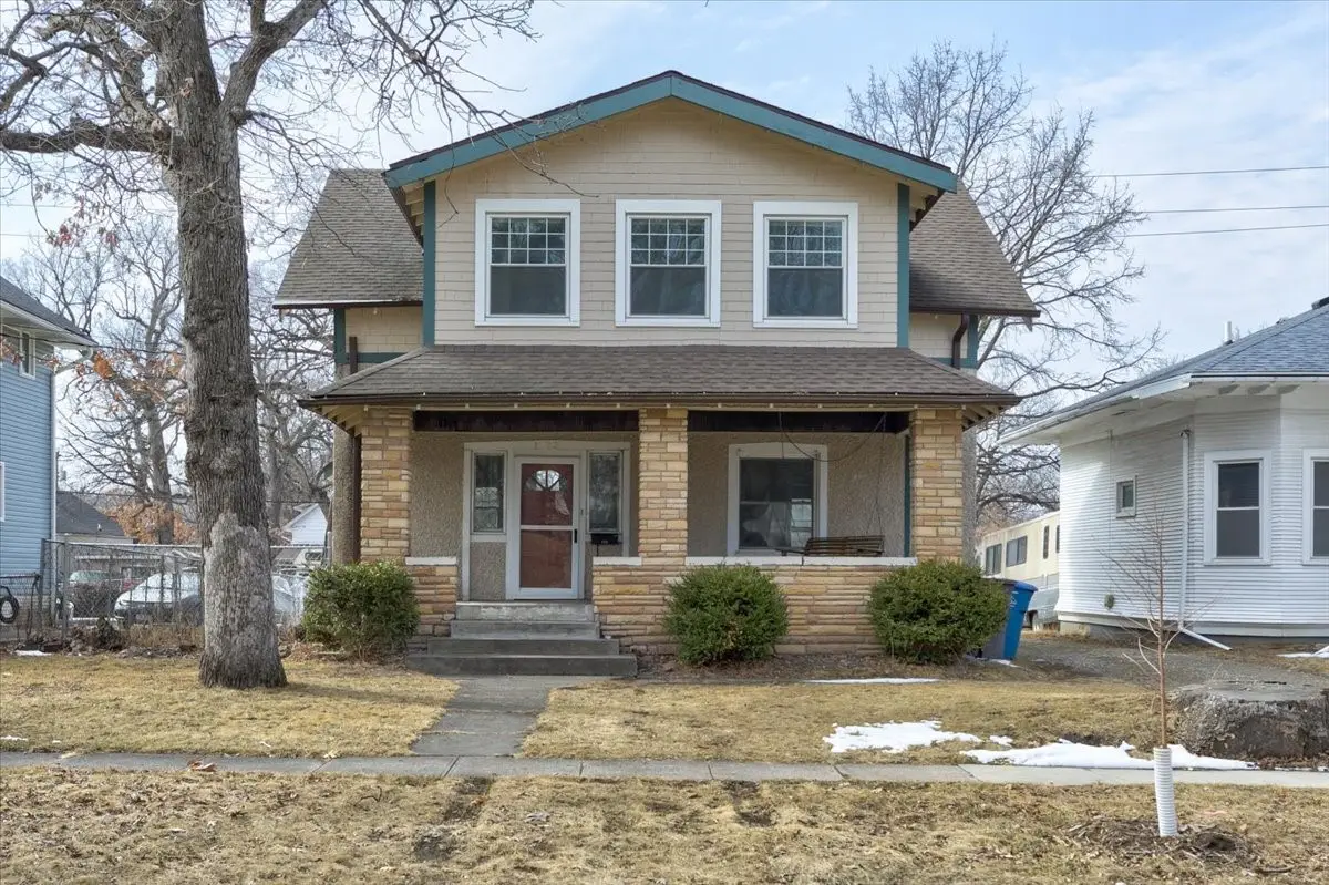 1712 23rd Street, Des Moines, IA 50310 - #1
