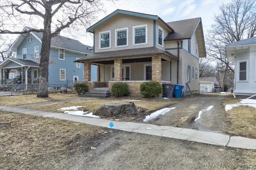 1712 23rd Street, Des Moines, IA 50310 - #2