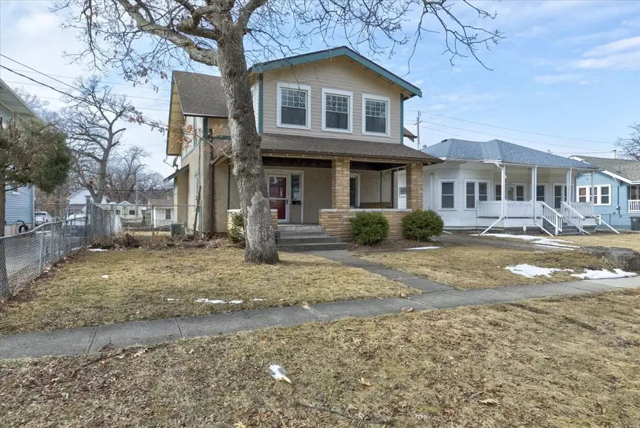 1712 23rd Street, Des Moines, IA 50310 - #3