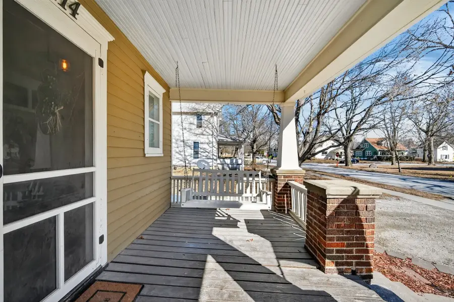 114 N 8th Avenue, Winterset, IA 50273 - #3