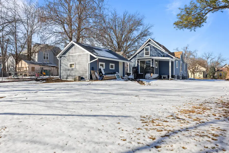 1609 E Court Avenue, Des Moines, IA 50316 - #2