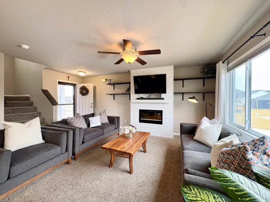 3542 NE Winding Trail Drive, Ankeny, IA 50021 - #3