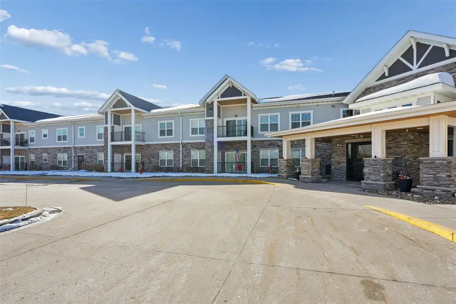 1427 34th Avenue Sw, Altoona, IA 50009 - #2