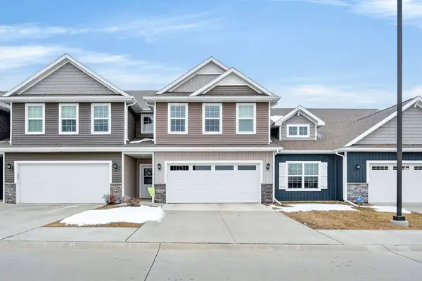 3318 NW Linwood Lane, Ankeny, IA 50023