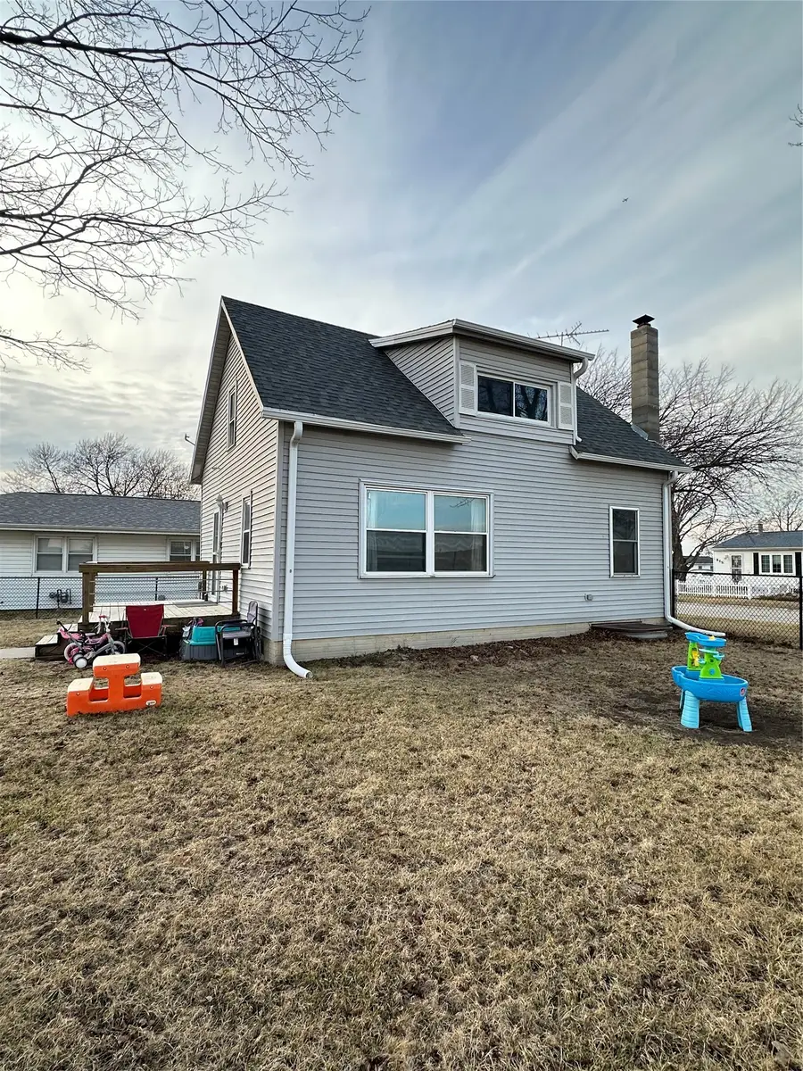 619 N 10th Street, Winterset, IA 50273 - #2
