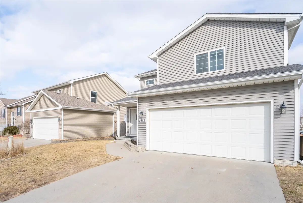 2888 Park Place, Norwalk, IA 50211 - #1