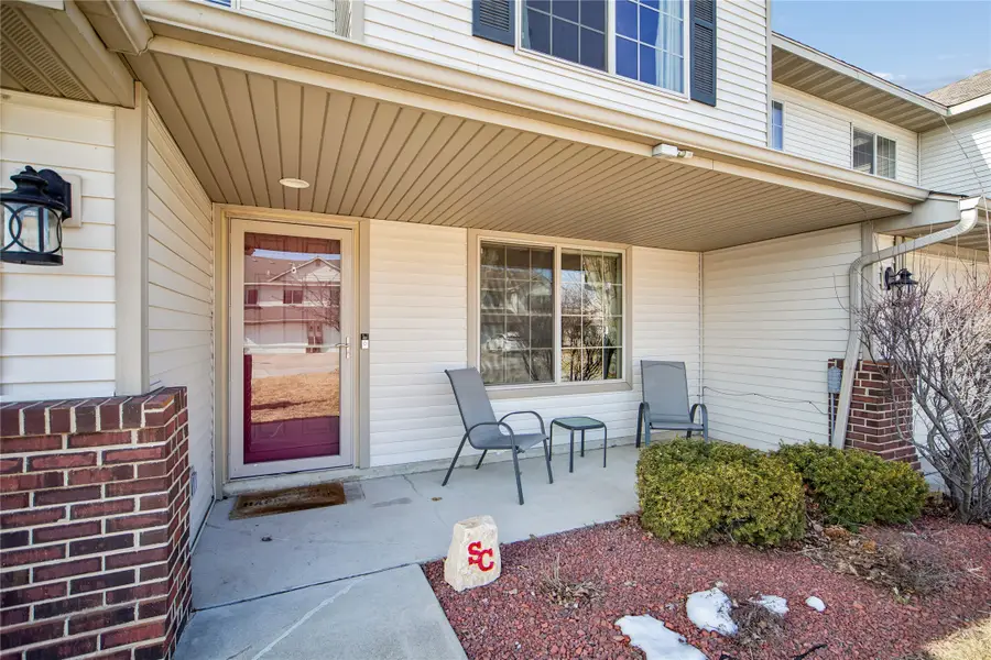 834 SE Crabapple Drive, Waukee, IA 50263 - #2