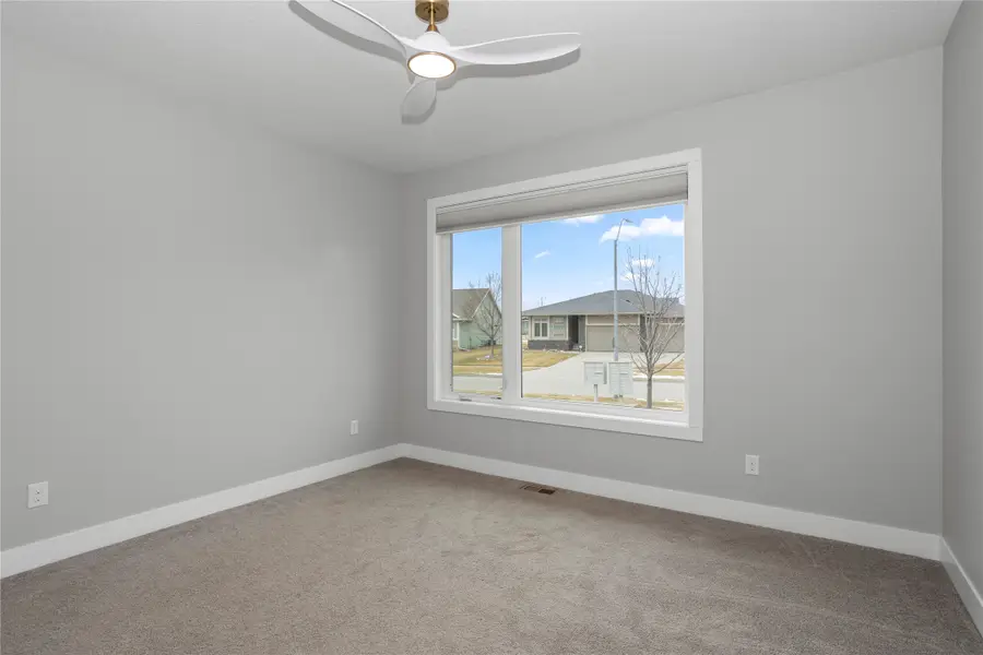 861 82nd Court, West Des Moines, IA 50266 - #3