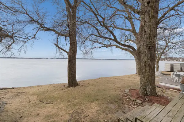 725 N Shore Drive, Clear Lake, IA 50428