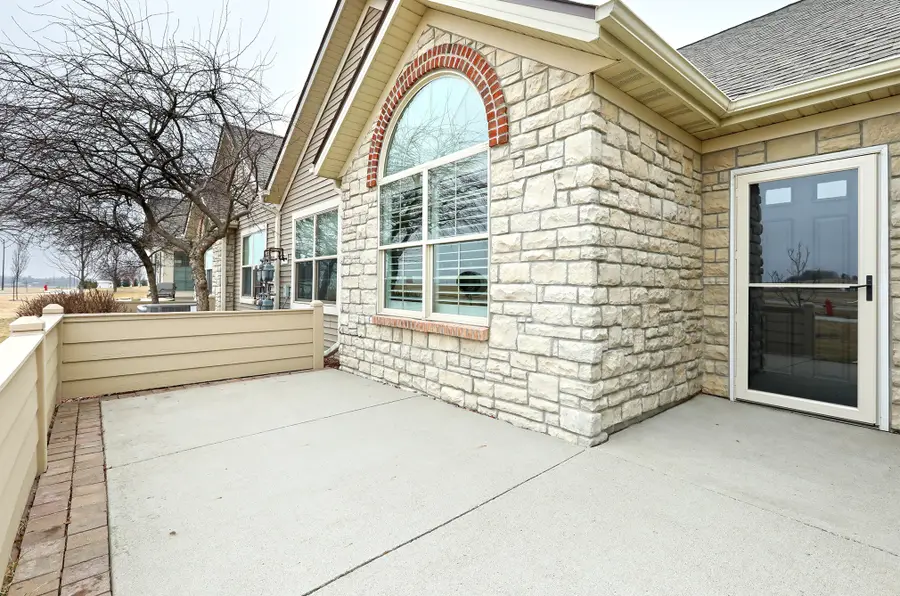 3305 SE Glenstone Drive #212, Grimes, IA 50111 - #3