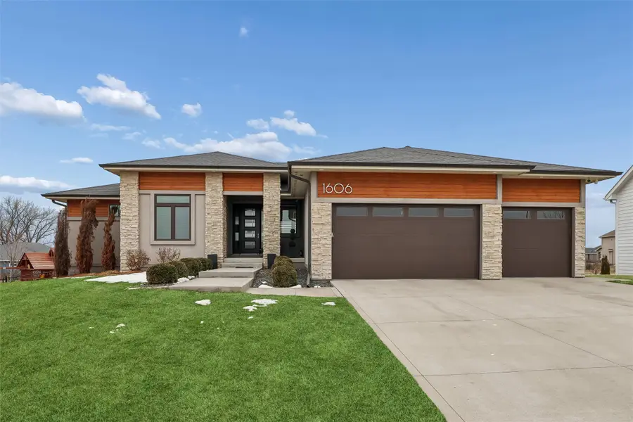 1606 NE Hillside Court, Ankeny, IA 50021 - #2