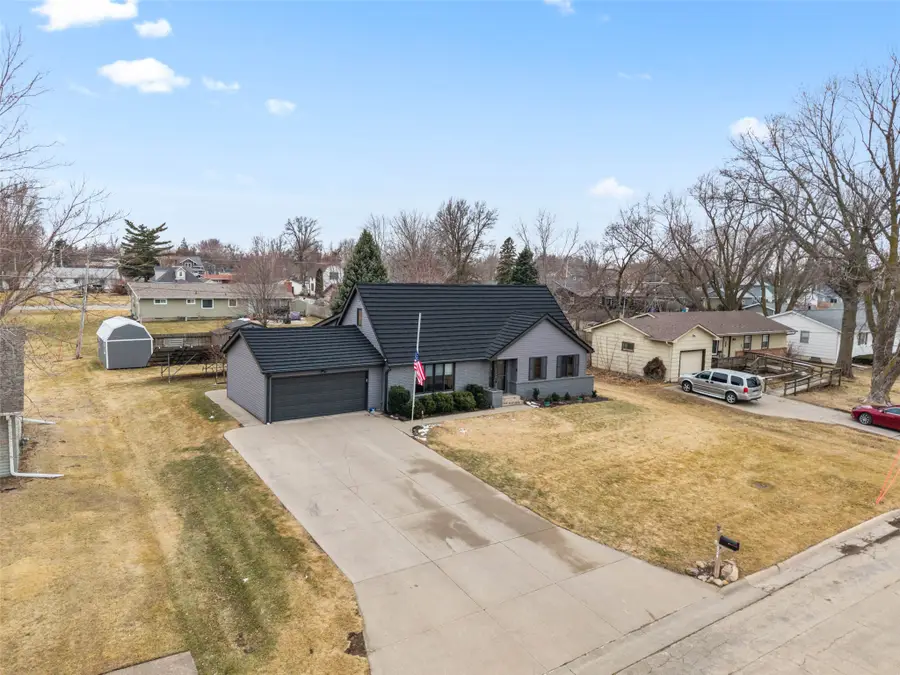 524 12th Avenue, Grinnell, IA 50112 - #2