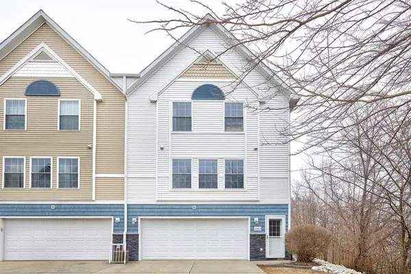 1143 SE Village View Lane, Ankeny, IA 50021