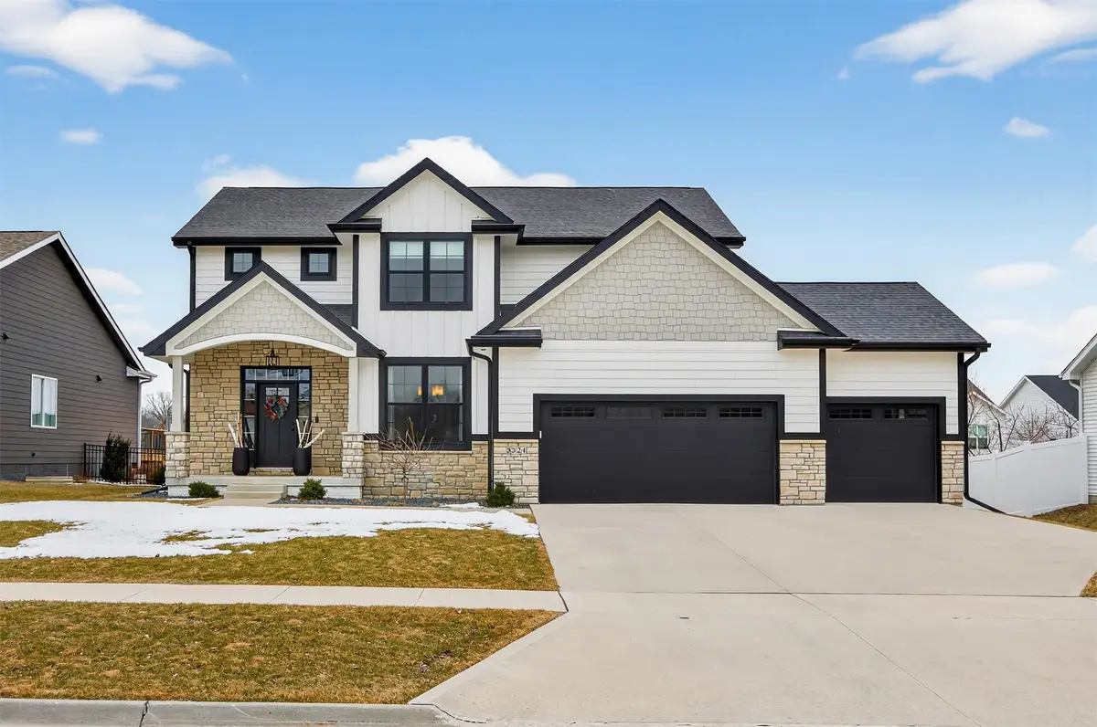 3324 Glenwood Drive, West Des Moines, IA 50265 - #1