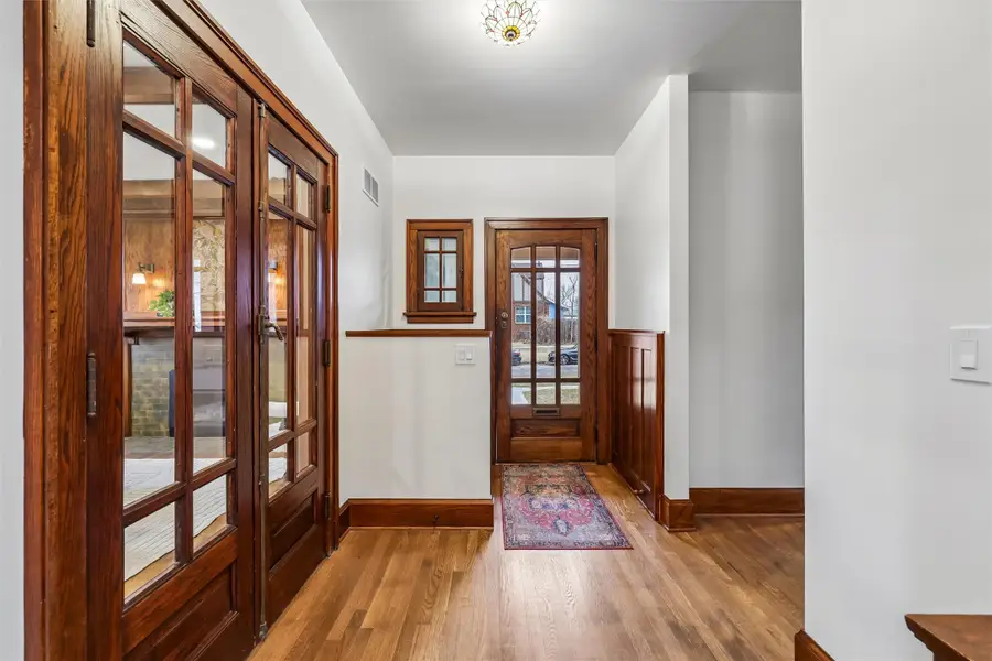 3507 11th Street, Des Moines, IA 50313 - #2