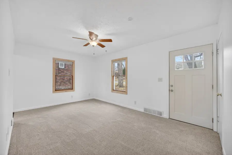 948 65th Street, Windsor Heights, IA 50324 - #2