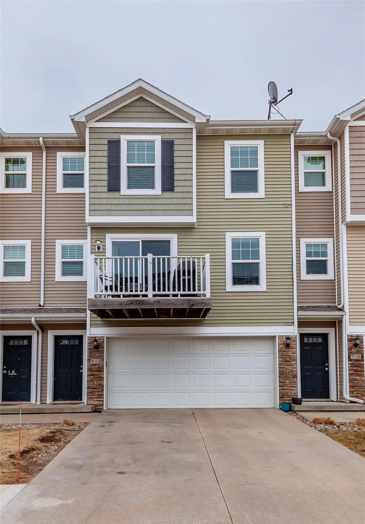 944 NE 49th Lane, Ankeny, IA 50021 - #1