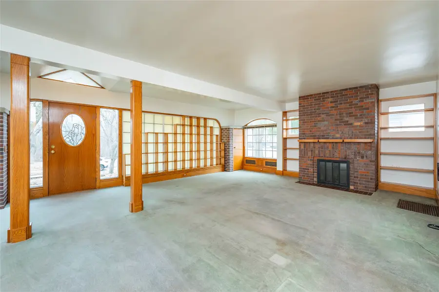 115 51st Street, Des Moines, IA 50312 - #2