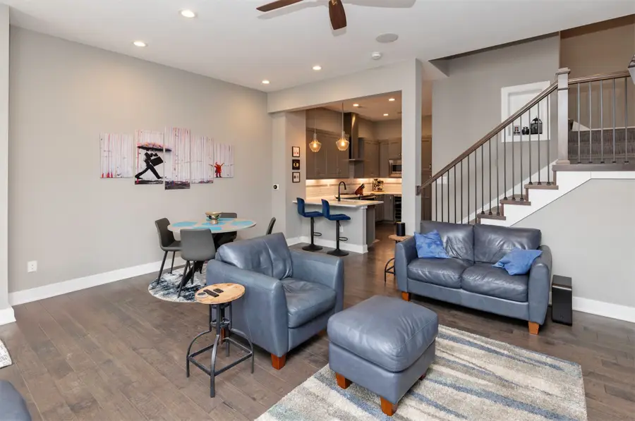 121 E Center Street, Des Moines, IA 50309 - #3