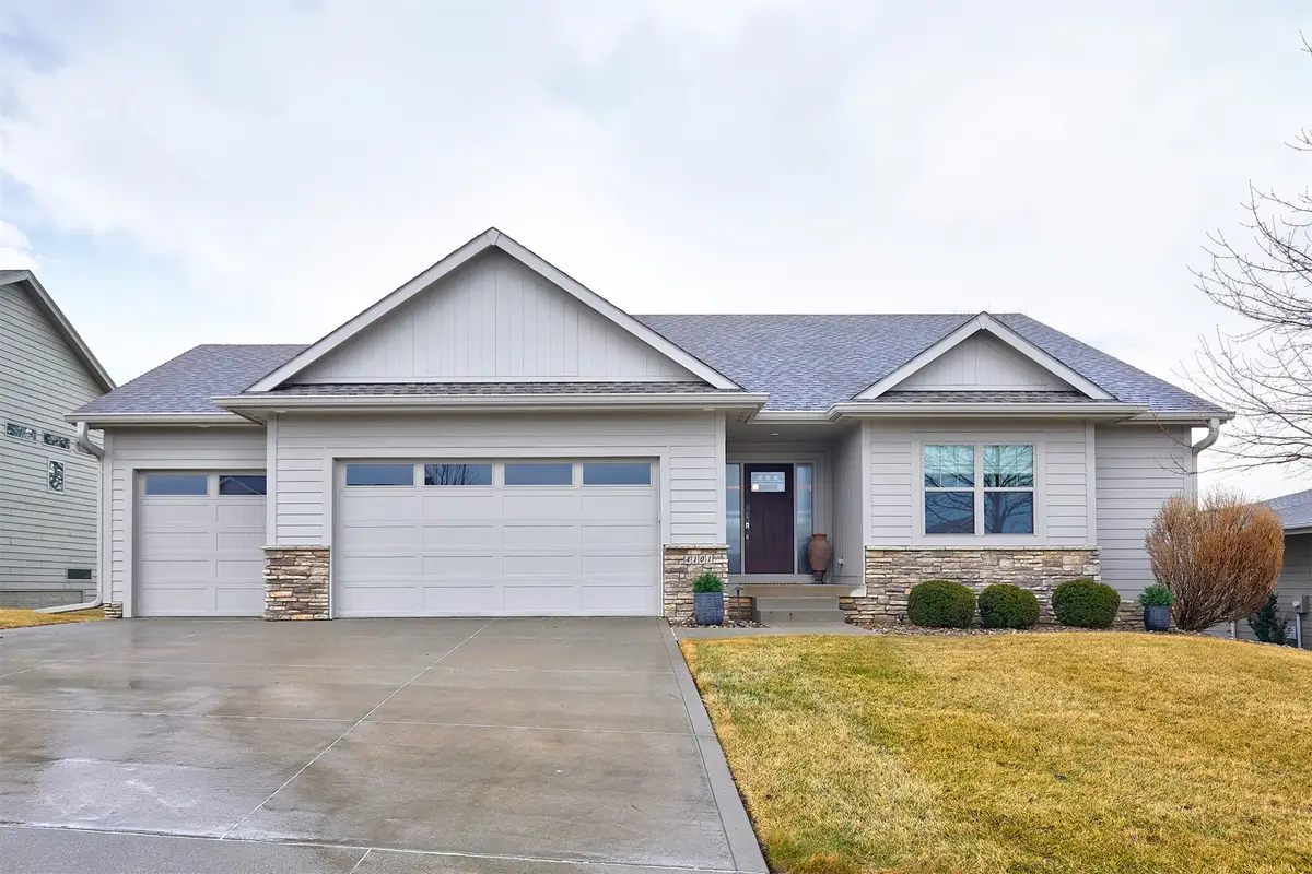 4101 145th Street, Urbandale, IA 50323 - #1