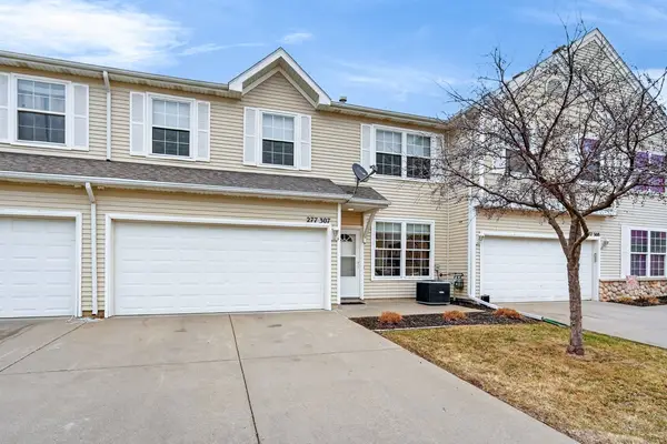 277 S 79th Street #307, West Des Moines, IA 50266