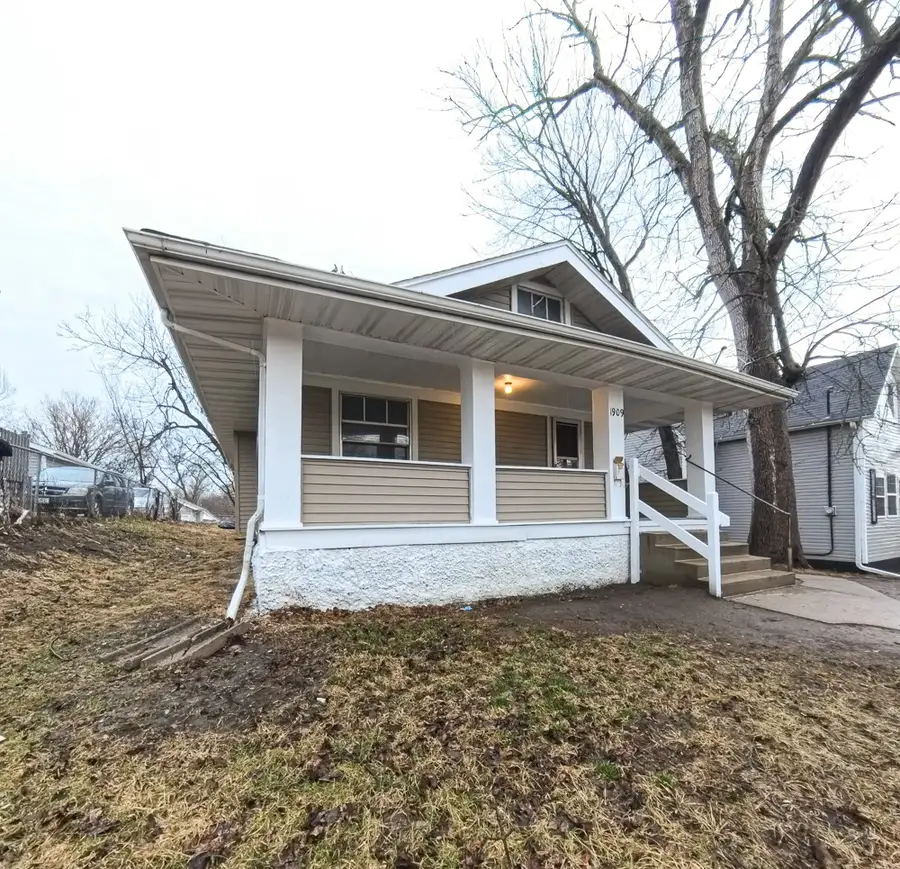 1909 Washington Avenue, Des Moines, IA 50314 - #2