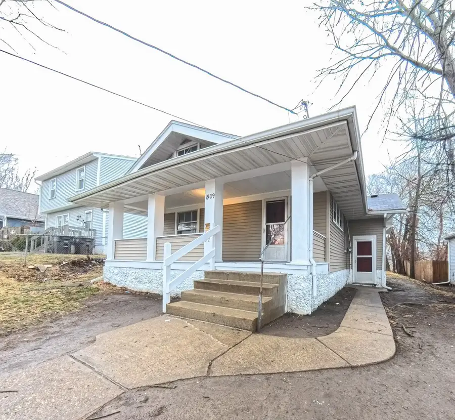 1909 Washington Avenue, Des Moines, IA 50314 - #3