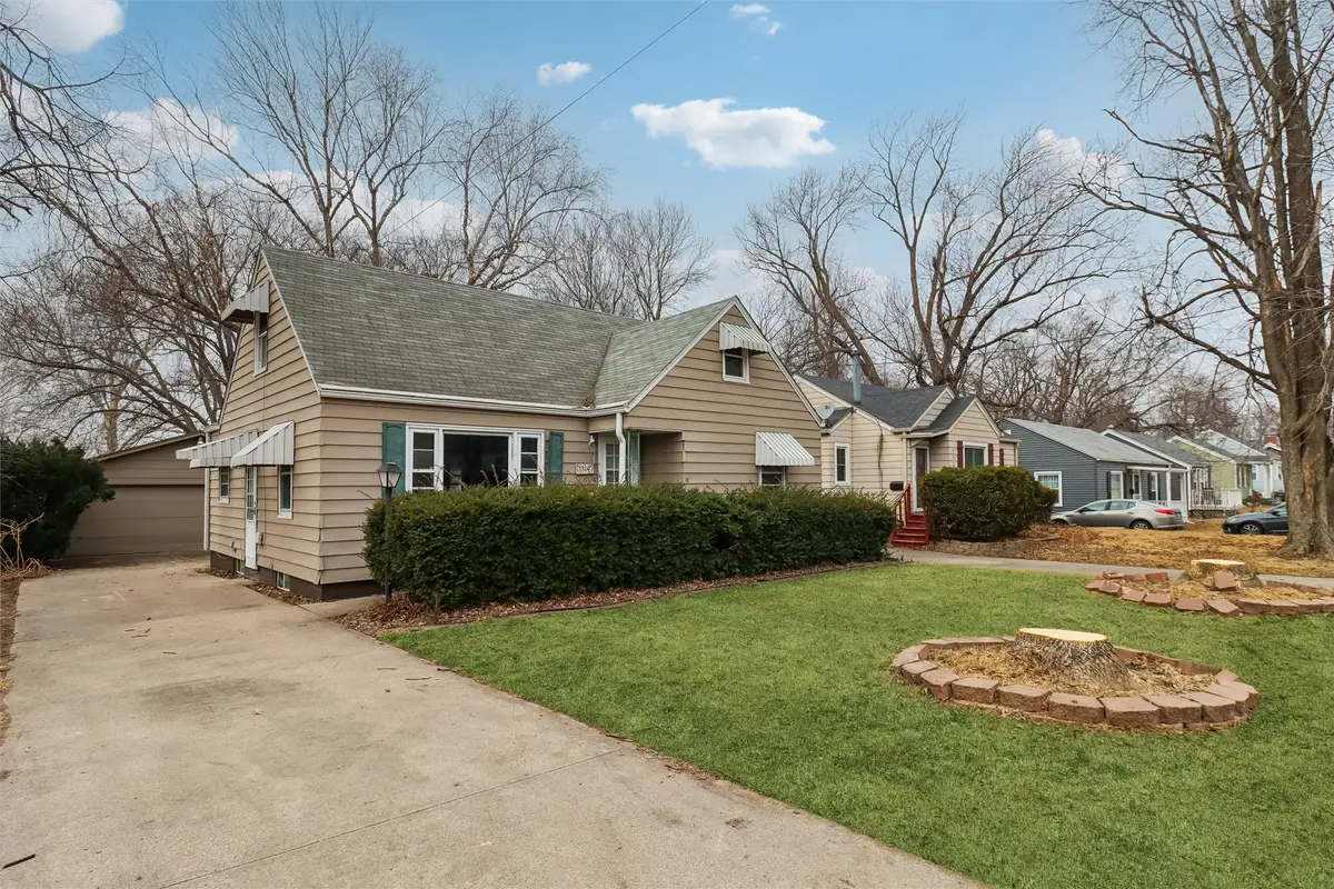 1314 57th Street, Des Moines, IA 50311 - #1