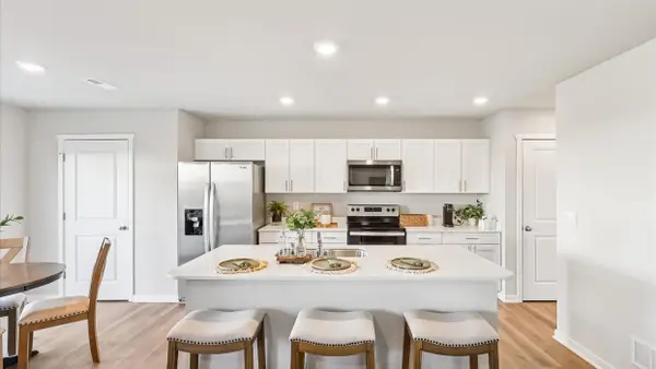 4742 170th Place, Urbandale, IA 50323