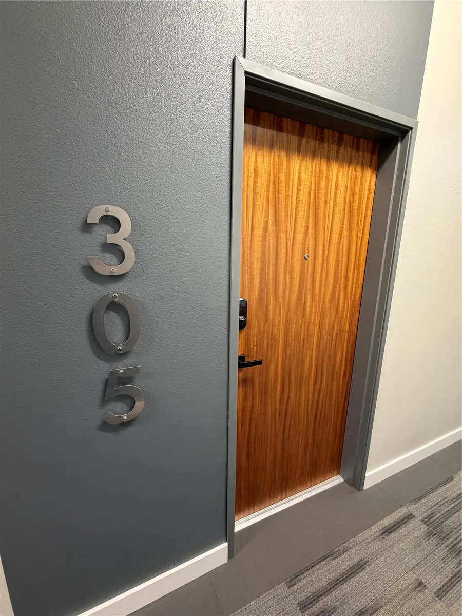 450 SW 7th Street #305, Des Moines, IA 50309 - #3