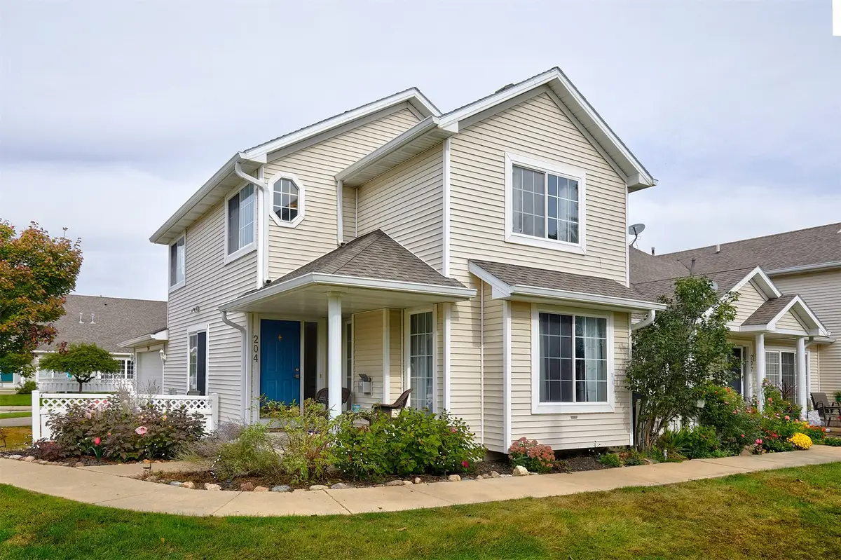 4425 Mills Civic Parkway #204, West Des Moines, IA 50265 - #1