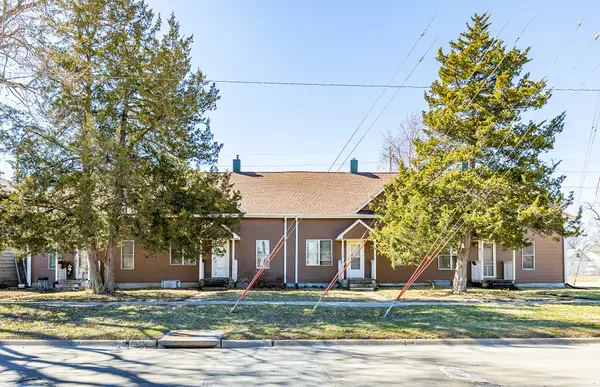 226 1st Street, West Des Moines, IA 50265