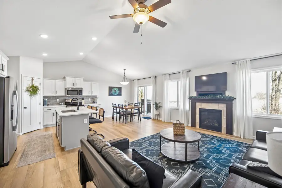 3512 SE 17th Street, Ankeny, IA 50021 - #3