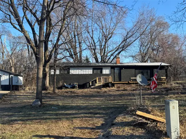 10790 S 36th Avenue W, Colfax, IA 50054