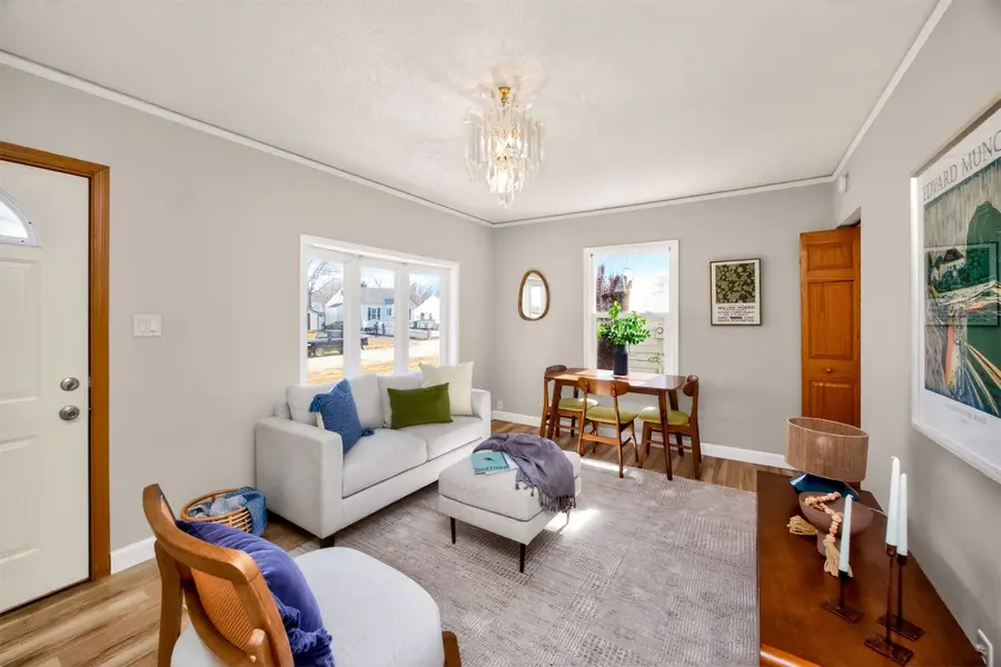 3946 57th Street, Des Moines, IA 50310 - #2