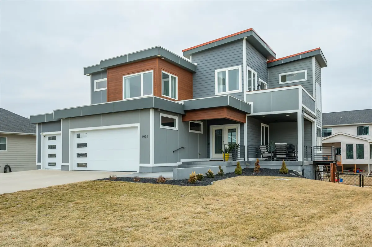 4921 Walker Circle, Johnston, IA 50131 - #1