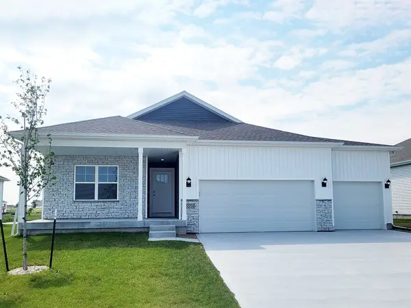 5125 168th Street, Urbandale, IA 50322