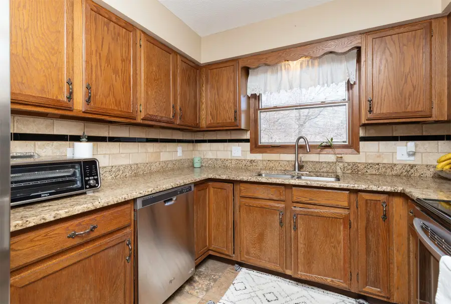 6132 Terrace Drive, Johnston, IA 50131 - #3