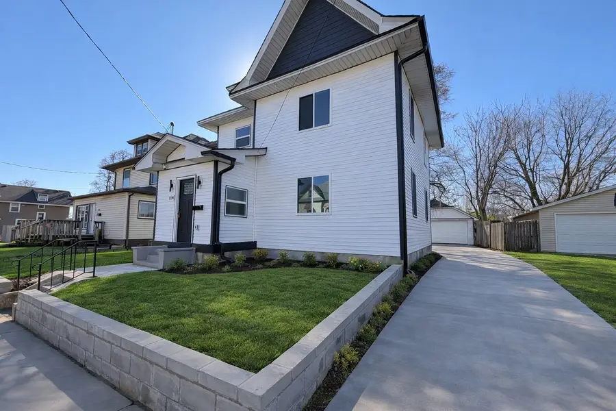 1128 10th Street, Des Moines, IA 50314 - #2