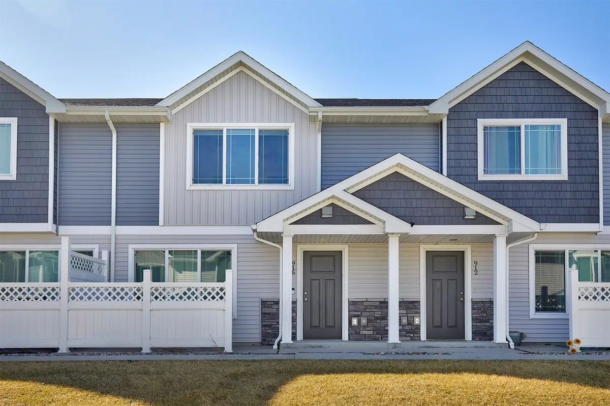 916 NE 57th Lane, Ankeny, IA 50021 - #1