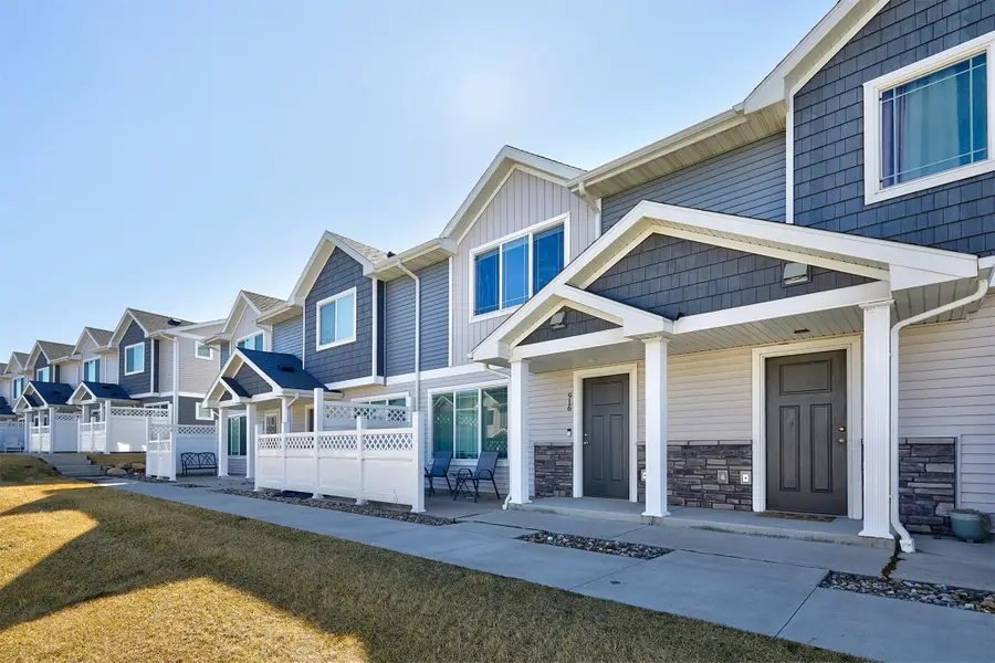 916 NE 57th Lane, Ankeny, IA 50021 - #2