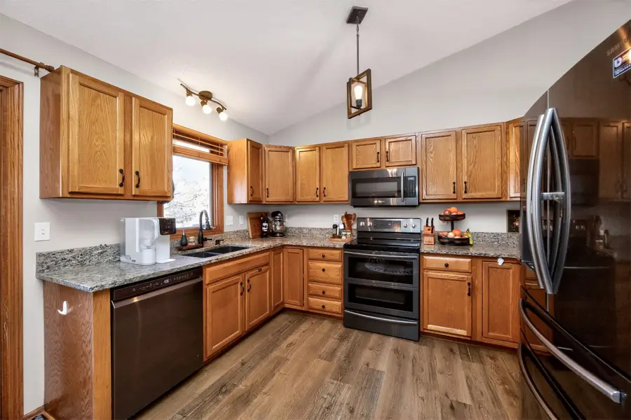 2810 SW Glenbrooke Boulevard, Ankeny, IA 50023 - #3