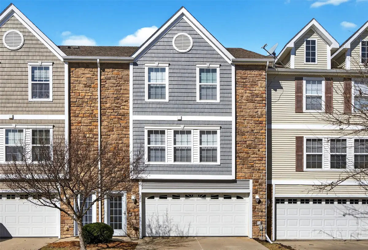 386 NE Satinwood, Waukee, IA 50263 - #1