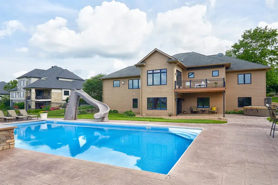 9127 NW 72nd Circle, Johnston, IA 50131 - #3