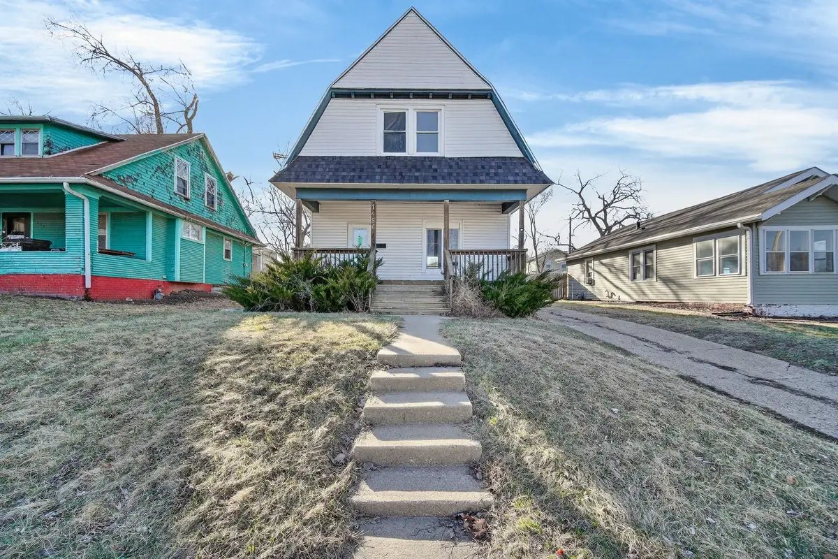 1456 4th Street, Des Moines, IA 50314 - #1