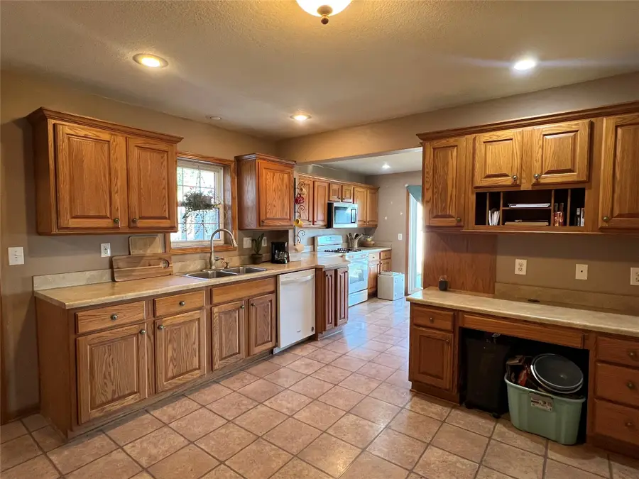 2952 Woodland Avenue, Truro, IA 50257 - #3