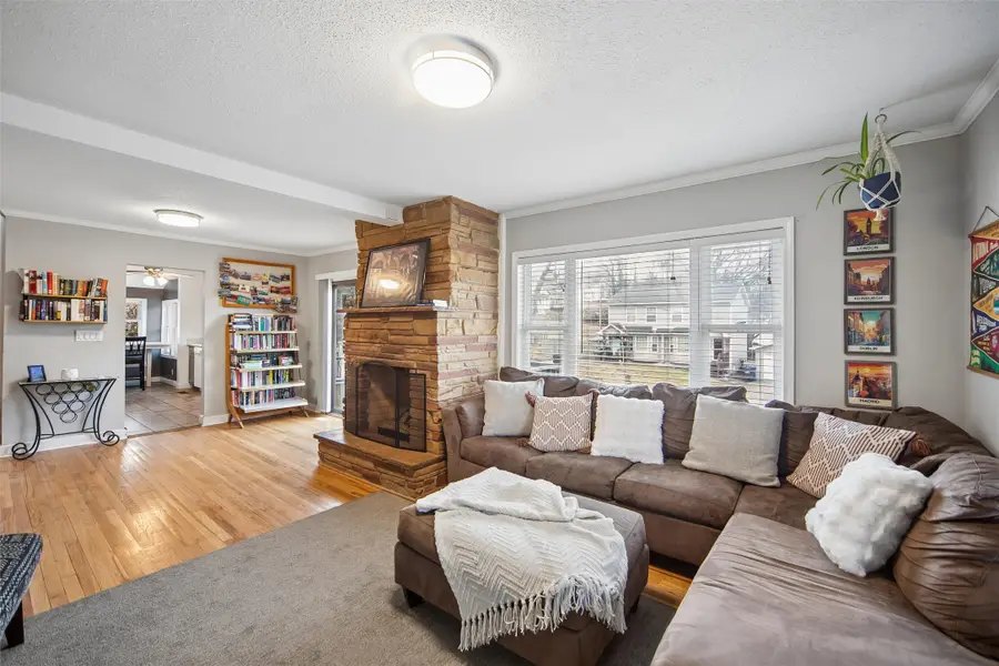 1989 SW 9th Street, Des Moines, IA 50315 - #3